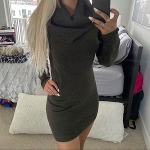 SOLD ❌❌❌ Olive green sweater dress
